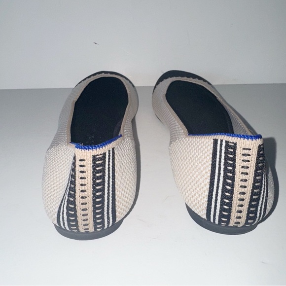 Rothy's Ballet Flat Cream Black Captoe TUXEDO Back Stripe Flat Shoes Sz 6.5/7 - Picture 11 of 16